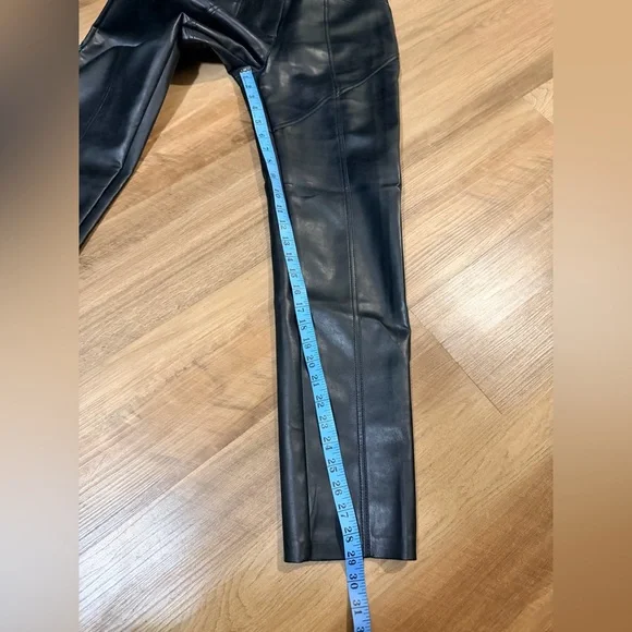 ARITZIA Wilfred Rebel Vegan Leather High Rise Straight Leg Pants Black Size 4 - Picture 12 of 12